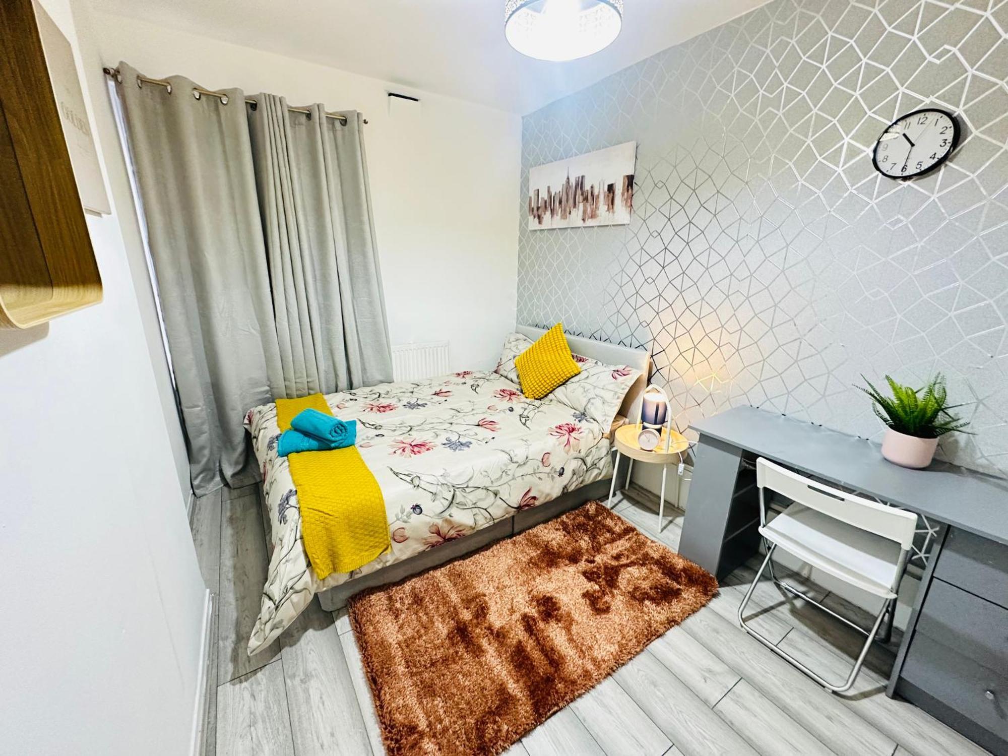 Appartamento Flat In Aldgate East, *