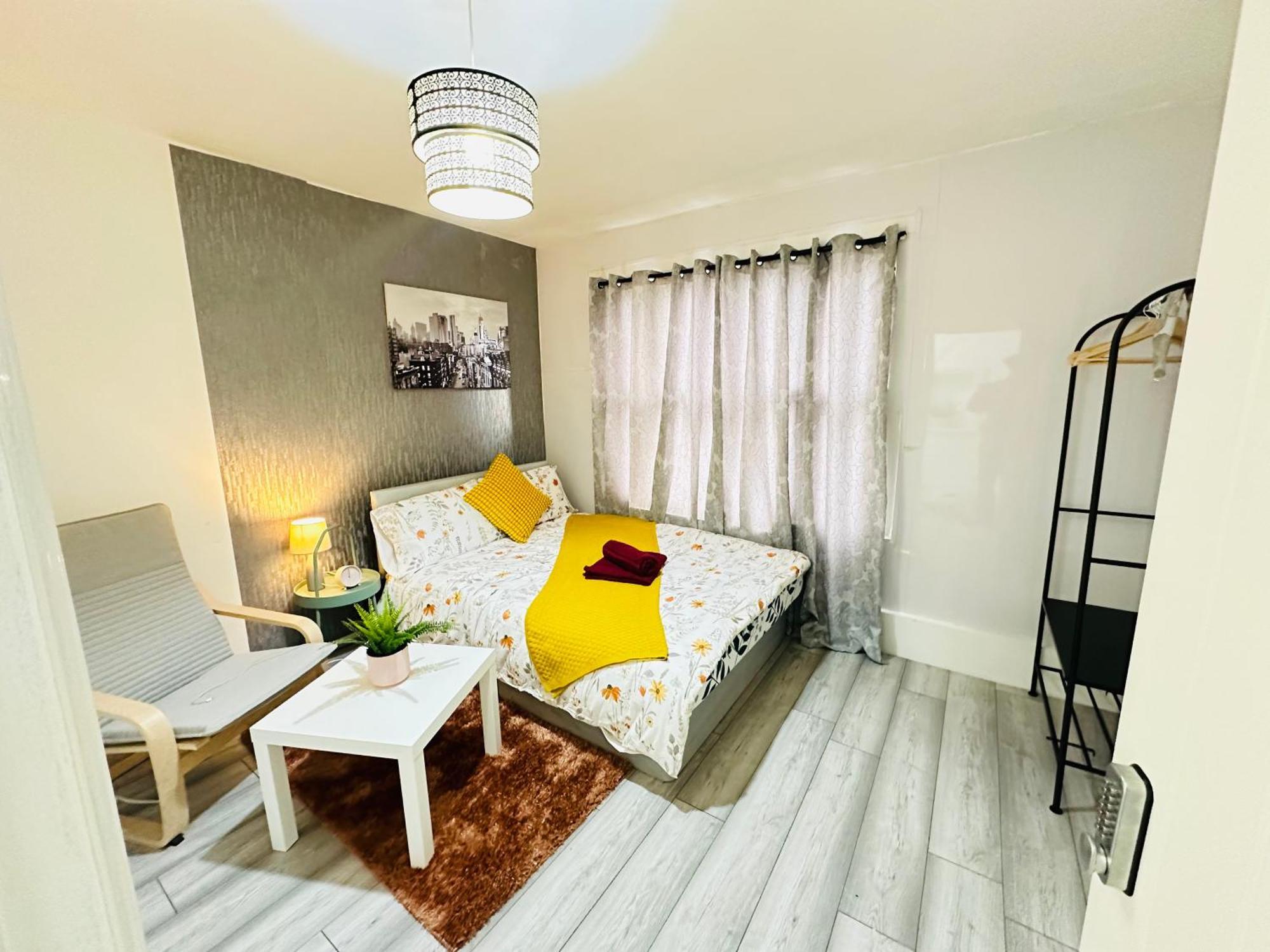 Flat In Aldgate East, Appartamento