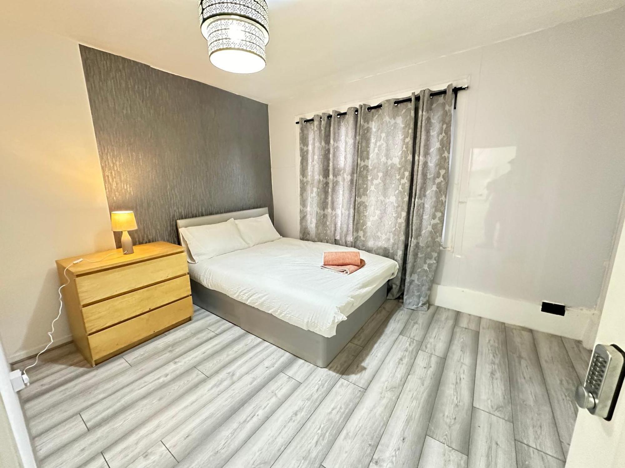 Appartamento Flat In Aldgate East, *